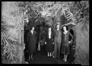 Rabbit hut, Broadway Department Store, Los Angeles, CA, 1931