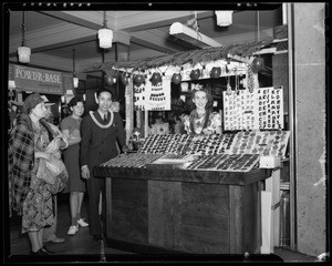 Hawaiian stand at Newberry's, Los Angeles, CA, 1940
