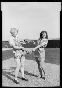 Martin Shocks with Majestic Theater girls, Southern California, 1926