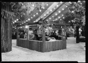 Boeing Square, land show, Southern California, 1930