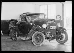 Ford cabriolet, Southern California, 1932