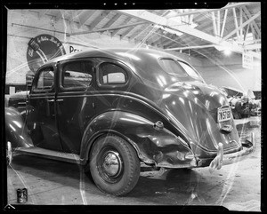 Dr. Holmes car to show damage, 1357 North Vine Street, Los Angeles, CA, 1941