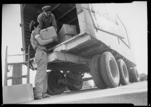 Pacific Freight Lines trailer, Southern California, 1932