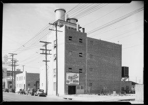 Building & Mr. Tyan & Mr. Linek, Southern California, 1933