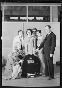 Publicity with chorus girls, Frank Dillon, Southern California, 1933