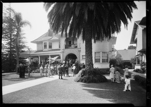 Crowd at sale, 834 West 28th Street, Los Angeles, CA, 1929