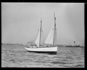 Boat racing at Cabrillo Beach, Los Angeles, CA, 1931