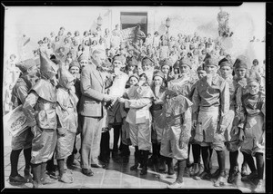 Mayor Porter and Merry Workers, Southern California, 1929