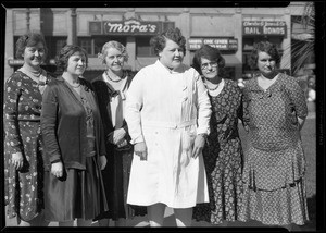 Group of girls from hall of records, Southern California, 1931