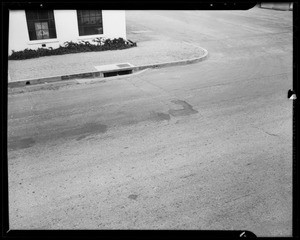 Blood stains on street intersection of Colorado Avenue and 11th Street, Santa Monica, CA, 1940