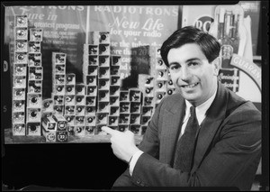 Mr. Fluey & radio tubes, Southern California, 1934