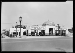 Service station at Wilshire Boulevard and South New Hampshire Avenue, Los Angeles, CA, 1930