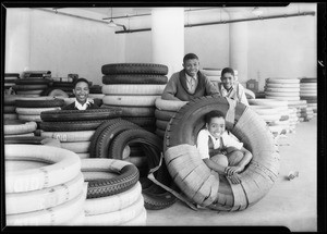 Publicity, East 9th Street & North Alameda Avenue store, Azusa, CA, 1932