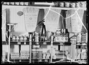 Shelf arms at A&P market, 8813 Wilshire Boulevard, Beverly Hills, CA, 1935