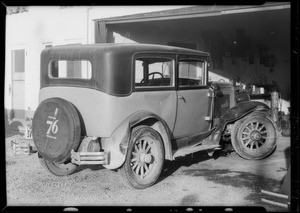 Buick sedan - Campbell owner & assured, Ford coupe - Carter owner, Southern California, 1934