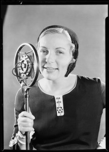 Velva Darling at microphone, Southern California, 1930