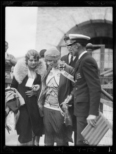 Aimee McPherson leaving airport, Southern California, 1929