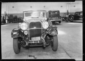 Lincoln sedan, Metropolitan Casualty, Southern California, 1933