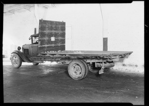 Ford truck, Mr. Kuwata, Southern California, 1933