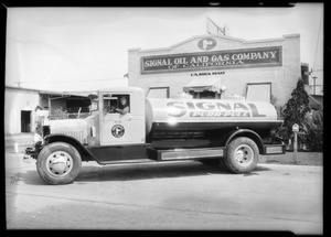 New truck and drivers, Southern California, 1932