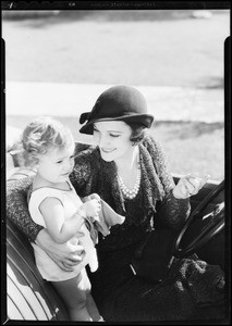 Come out of the kitchen', Southern California, 1931