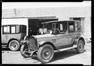 Cabs taken to show paint job, Yellow Cab Co., Southern California, 1927