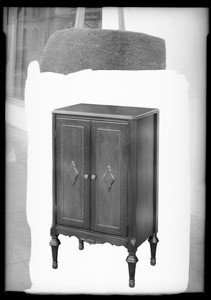 New cabinet, Atwater Kent Radio, Southern California, 1928