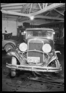 Wrecked Chrysler sedan, Wallace Porter owner & assured, Southern California, 1934