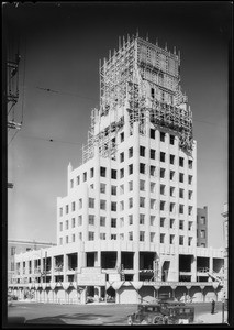 Wilson building and Barcelonian tile display at arts crafts building, La Brea Avenue, Los Angeles, CA, 1930