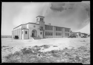 School at Victory Boulevard and Lankershim Boulevard, Los Angeles, CA, 1928