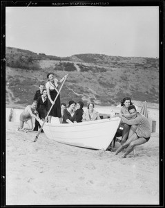 Society groups on beach at Bay Club, Pacific Palisades, Los Angeles, CA, 1931