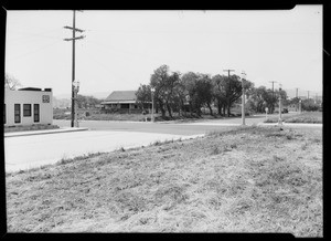 Intersection of North Wilmington Boulevard and West F Street, Ford sedan, Wilmington, Los Angeles, CA, 1932