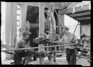 Oil - drilling operations, Southern California, 1925