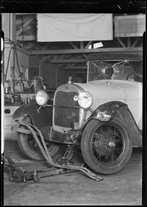 Ford Tudor sedan, General Garage, car registered to Carmen F. Wriggley, Santa Monica, CA, 1932