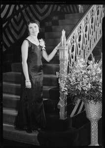 Singer for Wilshire Theatre, 8440 Wilshire Boulevard, Beverly Hills, CA, 1931