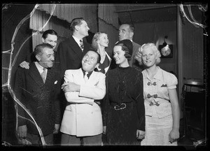 Joe Penner, Ralph Forbes, Heather Angel, etc., on Shell Chateau, Southern California, 1935