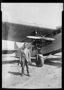 Mr. Krupp in front of Maddux plane, Southern California, 1928