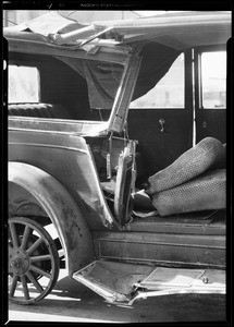 Pontiac sedan, file #247492, Union Auto Insurance, Southern California, 1931