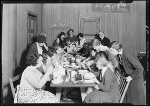 Gift making class, Benedict playground, Southern California, 1931