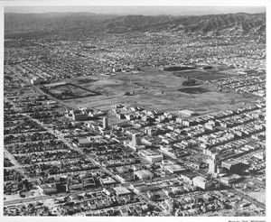 Future site of Park La Brea, Wilshire Boulevard, La Brea Avenue, Miracle Mile