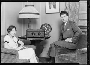 Captain Lyons (Southern Con Aeroplane) & radio at Biltmore Hotel, Southern California, 1928