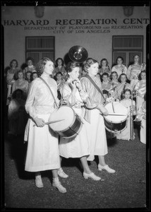 Southern California girls band, Southern California, 1933