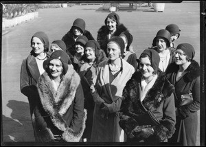 More heads for "crowd" strip, May Company, Southern California, 1931