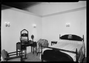 Display rooms, 6th floor, Broadway Department Store, Los Angeles, CA, 1926