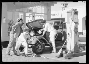 Retake - "What's wrong with this station?", Southern California, 1934