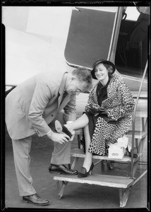 Enna Jettick shoe at Grand Central Airport, Glendale, CA, 1934