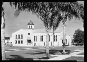 Church, La Salle Avenue and Santa Barbara Avenue