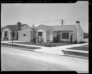 Residence of Mrs. A. Ferber, 3739 Cherrywood Avenue, Los Angeles, CA, 1940