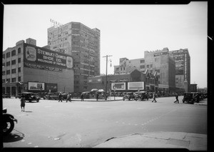 Street scenes, East 8th Street & South Los Angeles Street & Santee Street, Los Angeles, CA, 1931