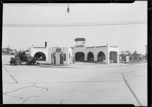 Market on Highland Avenue, View Heights, Southern California, 1930